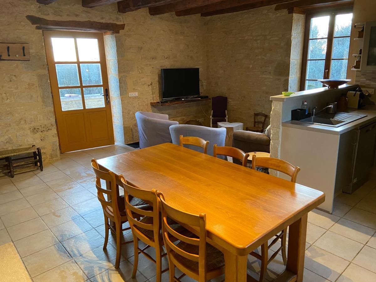 Notre Petite Maison Dans La Prairie Saint-Germain-du-Bel-Air Екстериор снимка