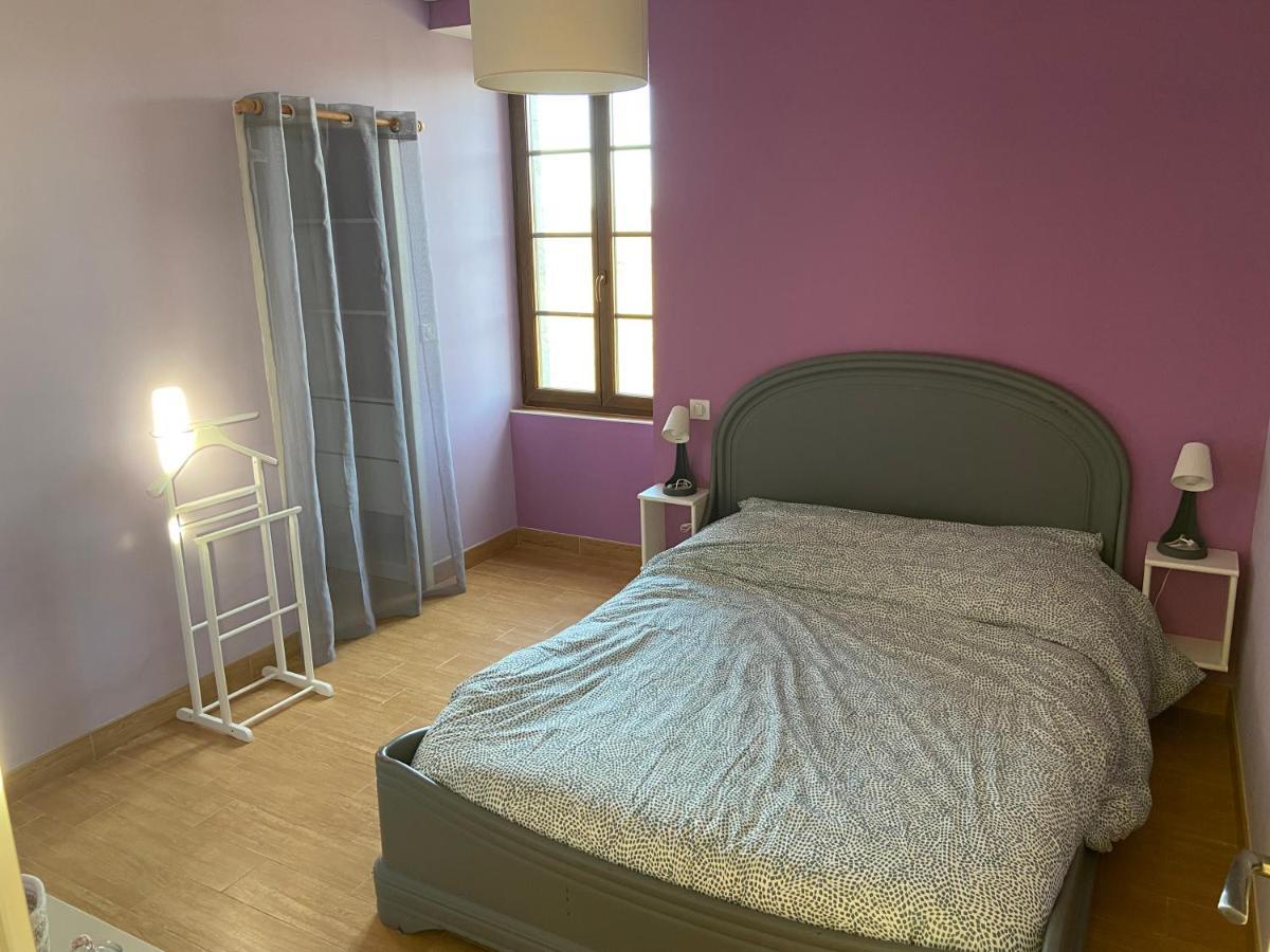 Notre Petite Maison Dans La Prairie Saint-Germain-du-Bel-Air Екстериор снимка